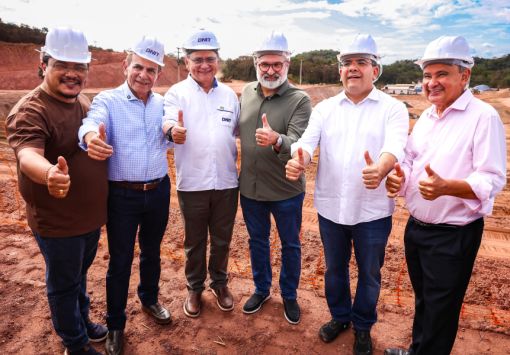 Ministros vistoriam duplicação da BR-343, primeira a ser feita com concreto no Piauí; obra conta com recursos do Marcelo Castro