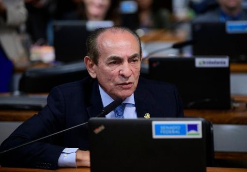 Marcelo Castro vota a favor do fim da escala 6x1 na CCJ do Senado: "Anacrônica e superada”