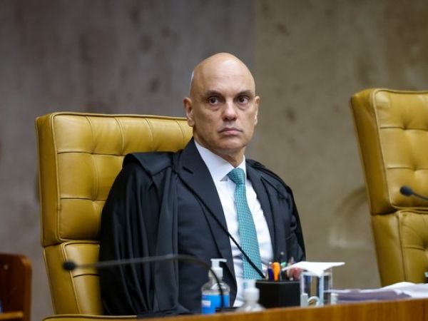 AO VIVO: STF analisa troca de mensagens entre Alexandre de Moraes e Vorcaro